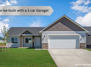 Loffs Bay 3 car garage in Hollice Woods Plan, Daum Construction at Hollice Woods, Rathdrum, ID 83858