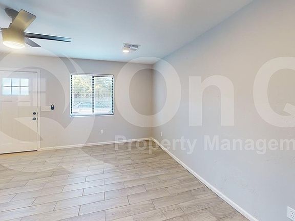 4th image of 3619 E Felix Blvd #1