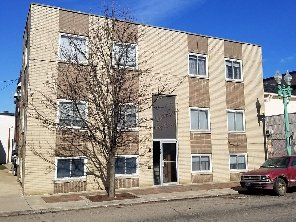 1st image of 417 McKinley Ave NW APT 201