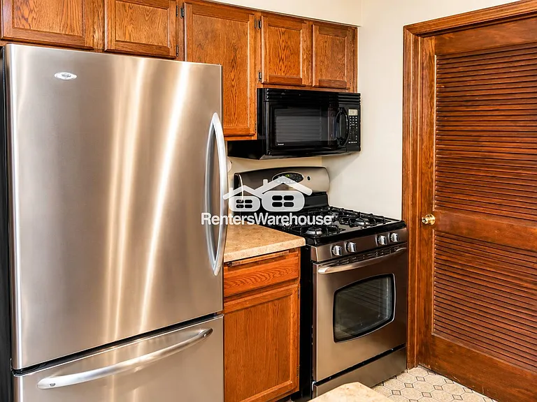 4670 Jackstone Point — Photo 4