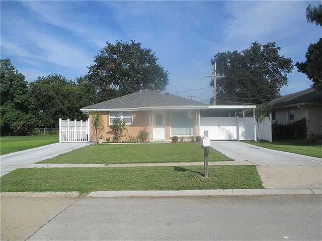 1st image of 67 Thornton Dr