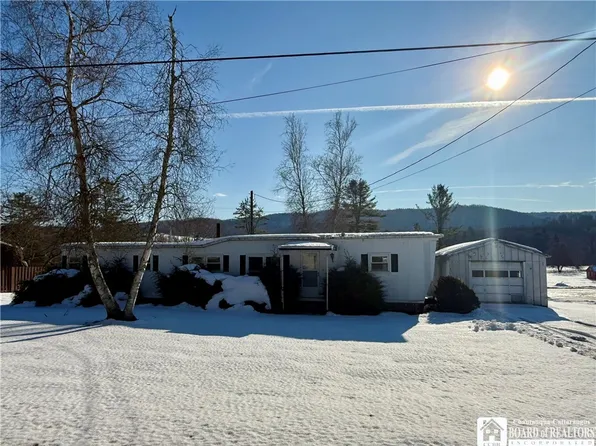 1007 Main St, Duke Center, PA 16729