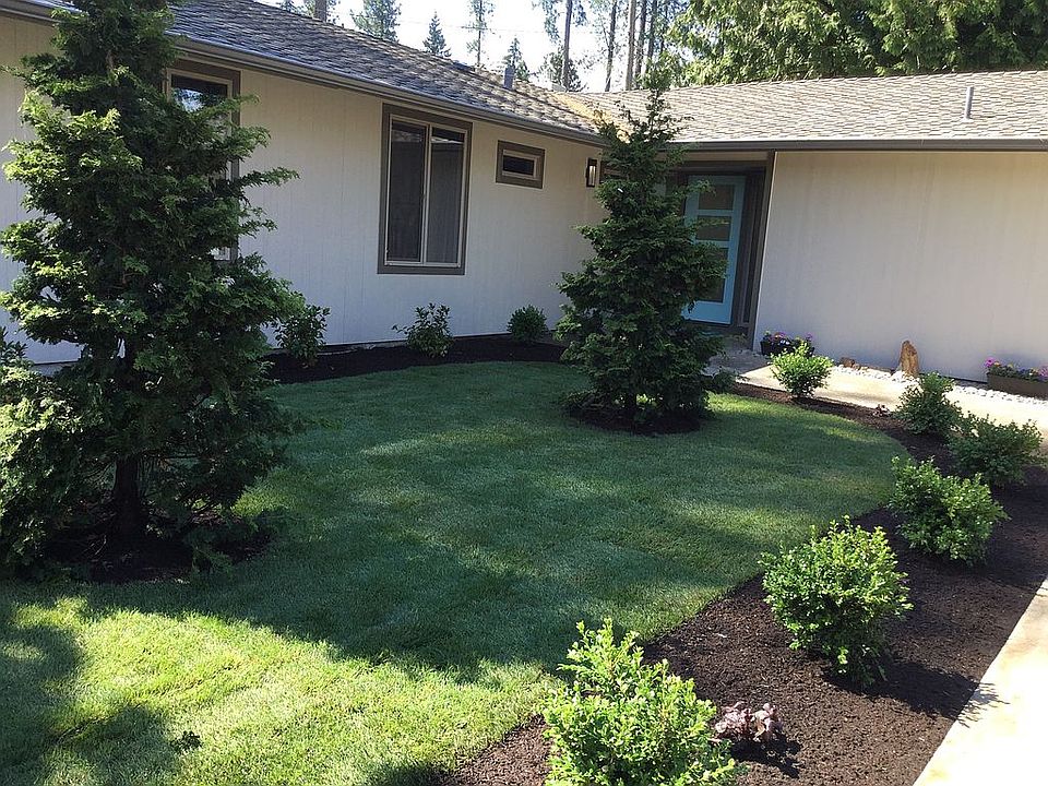1st image of 215 SW 144th Ave