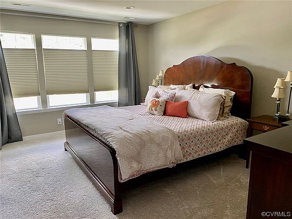 2nd image of 9904 Honeybee Dr #9904