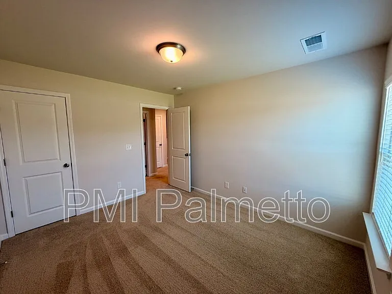 1074 Cornelia St — Photo 22
