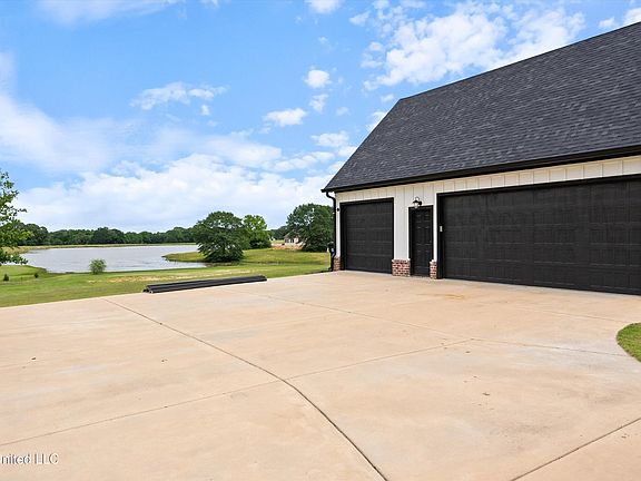 4th image of 114 McGeehee Rd