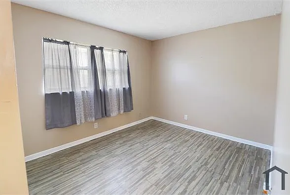721 NW 6th Ave — Photo 15