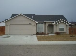 511 Wild Lilac Ct, Kuna, ID 83634