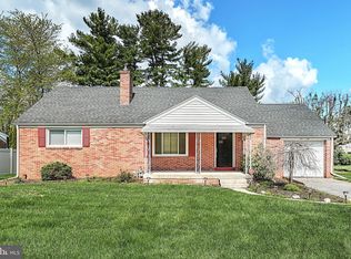 2387 Maple Rd, York, PA 17408