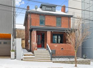 212 39th St, Pittsburgh, PA 15201