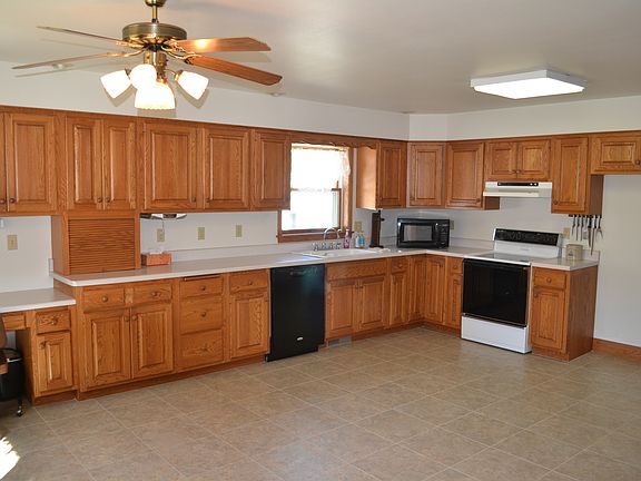 Large kitchen 
