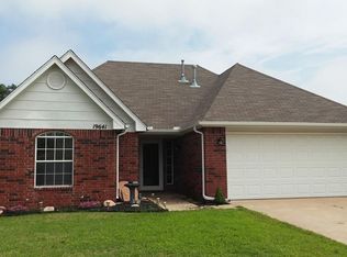 19641 E 39th St S, Broken Arrow, OK 74014