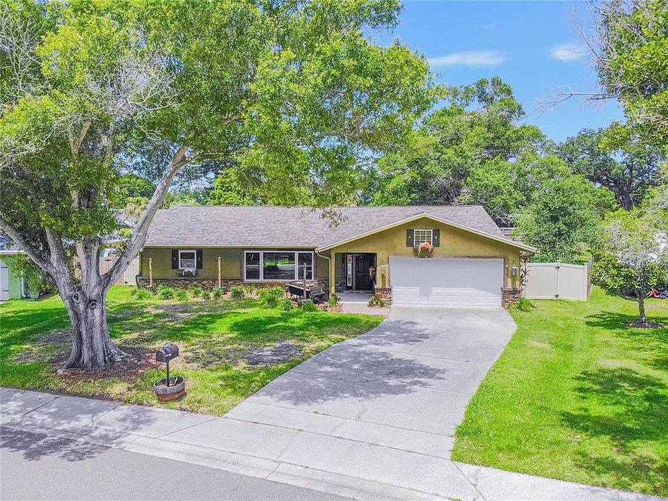 1st image of 2128 Flamingo Pl