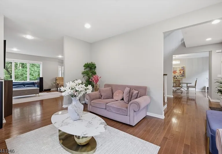18 Puddingstone Rd — Photo 10