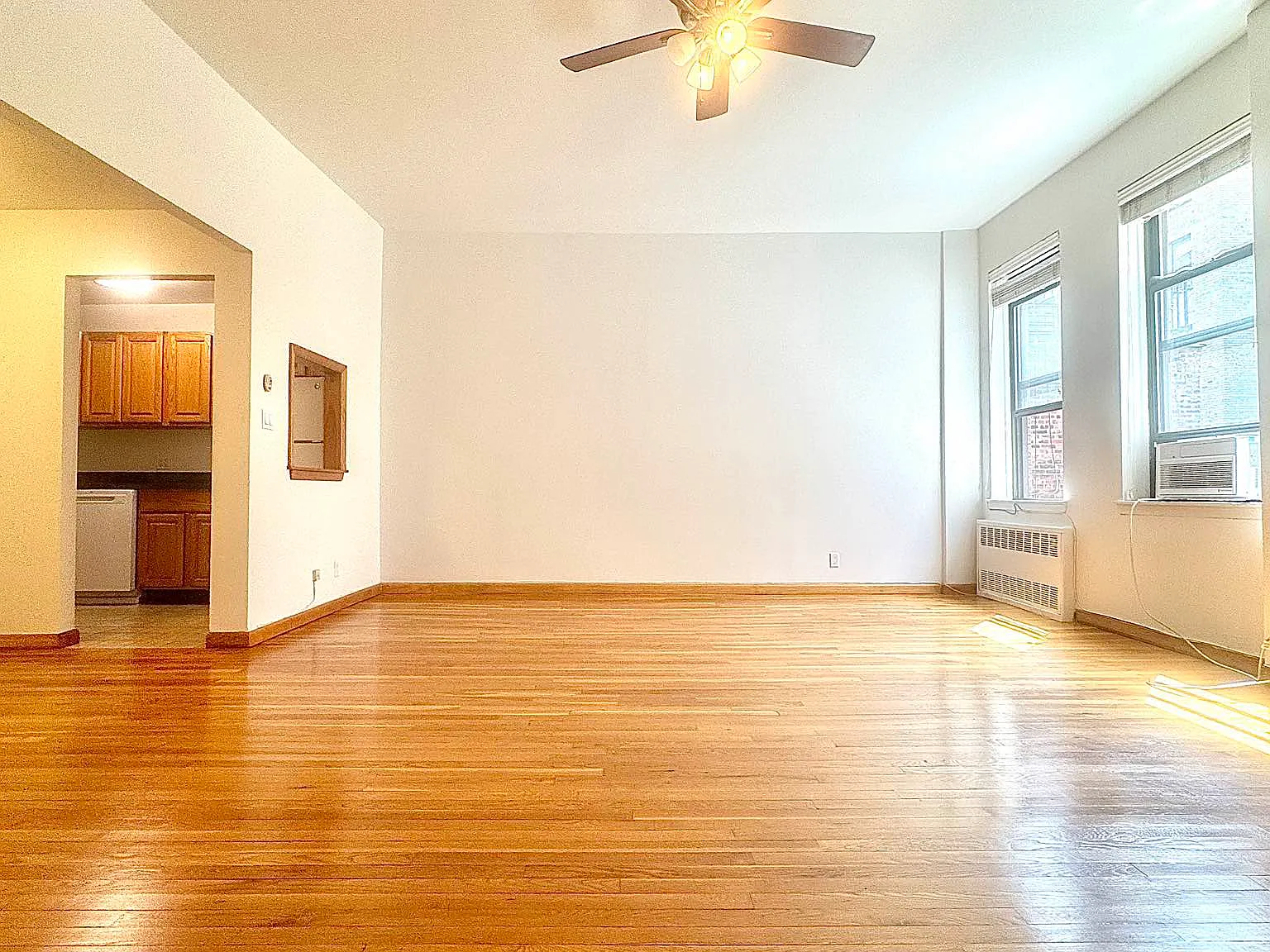 34 West 69th Street — Photo 3