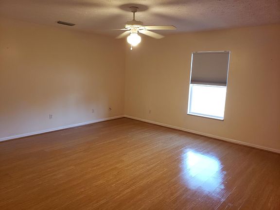 5th image of 1821 E Highway 388