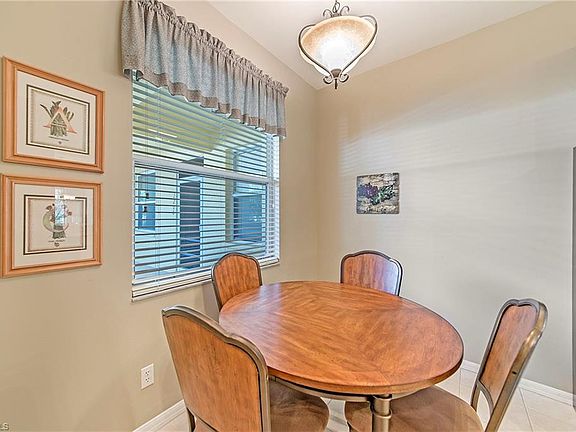4th image of 9250 Highland Woods Blvd Unit 2209