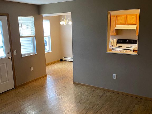 3rd image of 6721 Quinn St APT 108