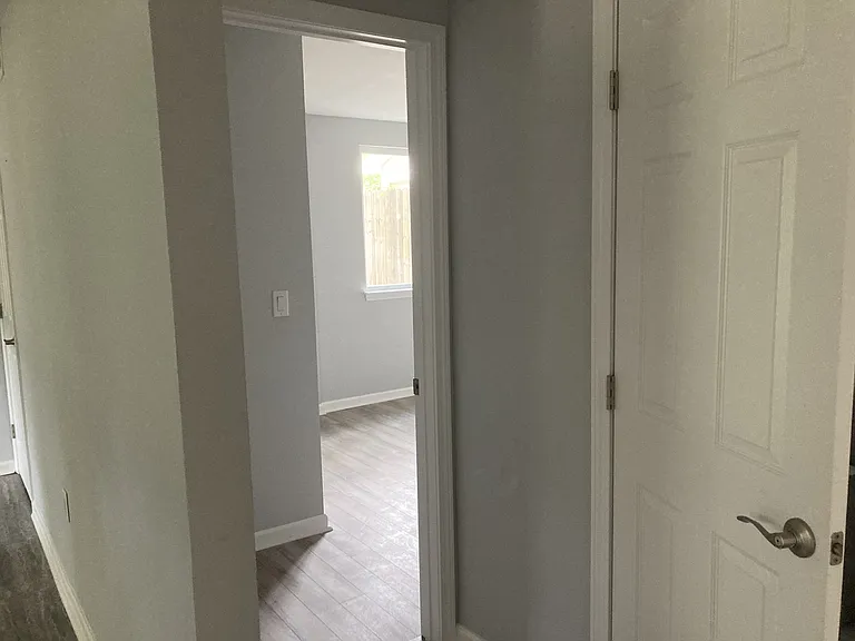 719 Cypress Dr — Photo 48