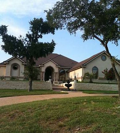 2nd image of 5601 Creekwood Ct