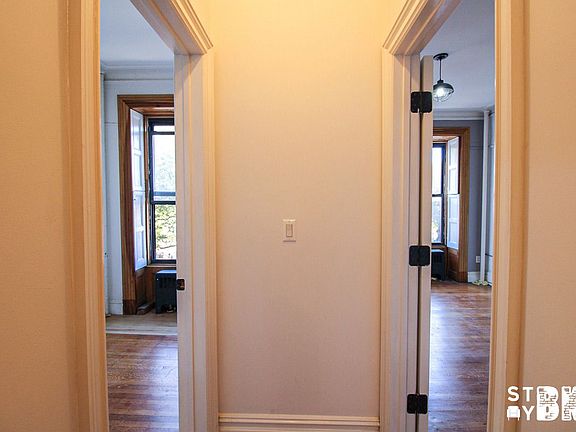 4th image of 690 Macon St #3A