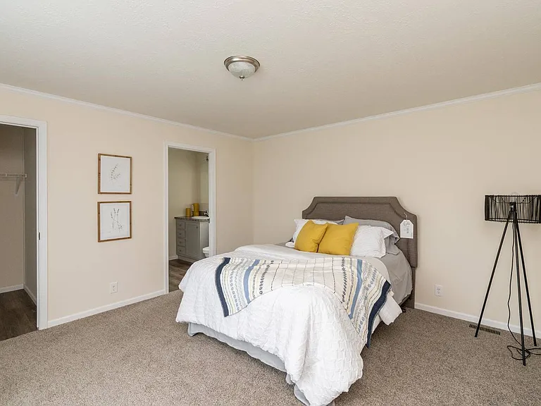 4 Sundale Trailer Ct — Photo 5