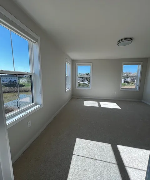 702 Juniper Ct — Photo 12