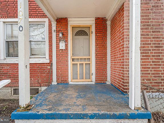 3rd image of 1070 Niagara Rd