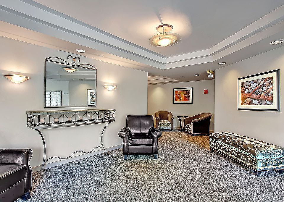 2nd image of 232 Belmont Ave E APT 308
