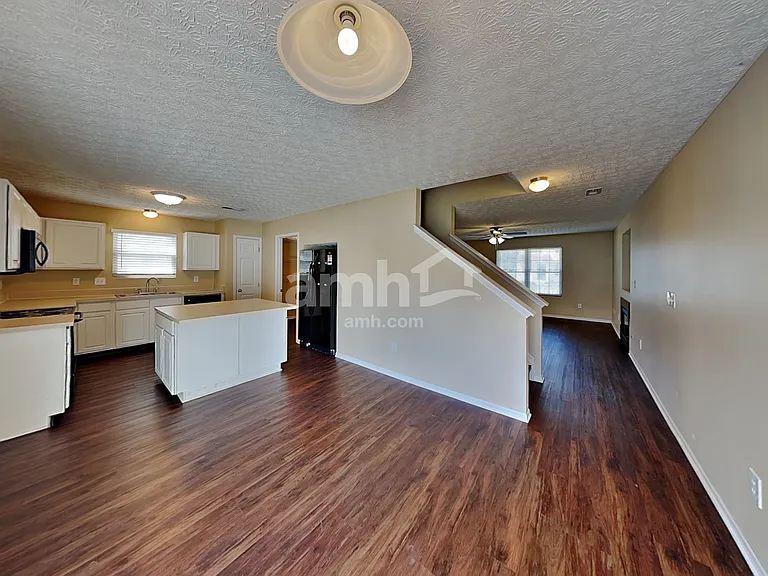 5979 Haydens Crossing Blvd — Photo 8