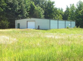 2450 Longtown Rd, Sarah, MS 38665