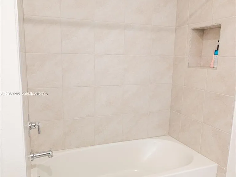 1026 SE 23rd Ave #0 — Photo 29