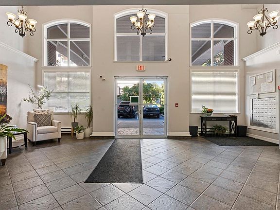4th image of 8933 Edward St #301
