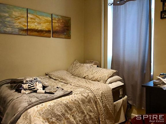 5th image of 337 Lexington Ave APT 5