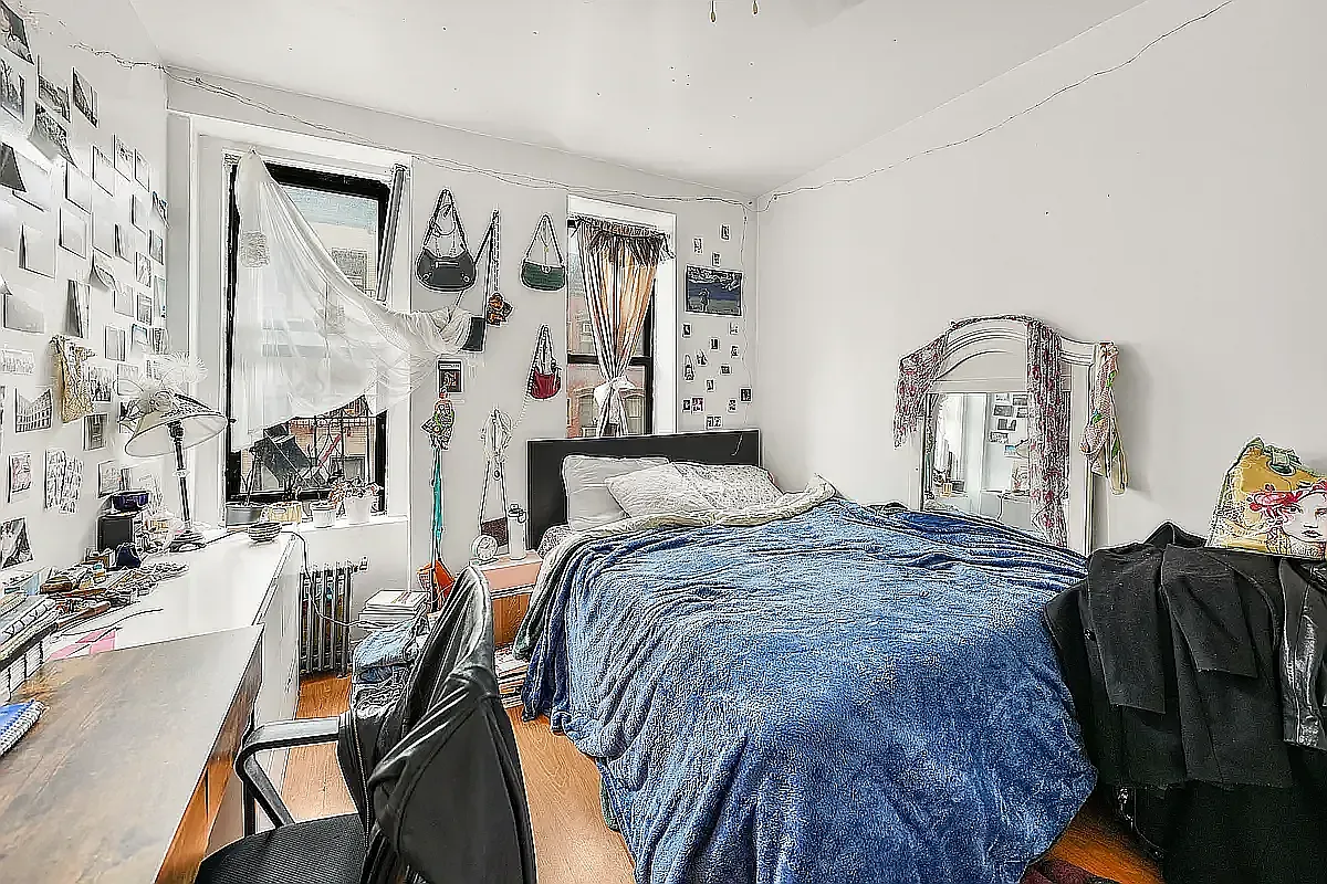 124 Mott Street — Photo 1