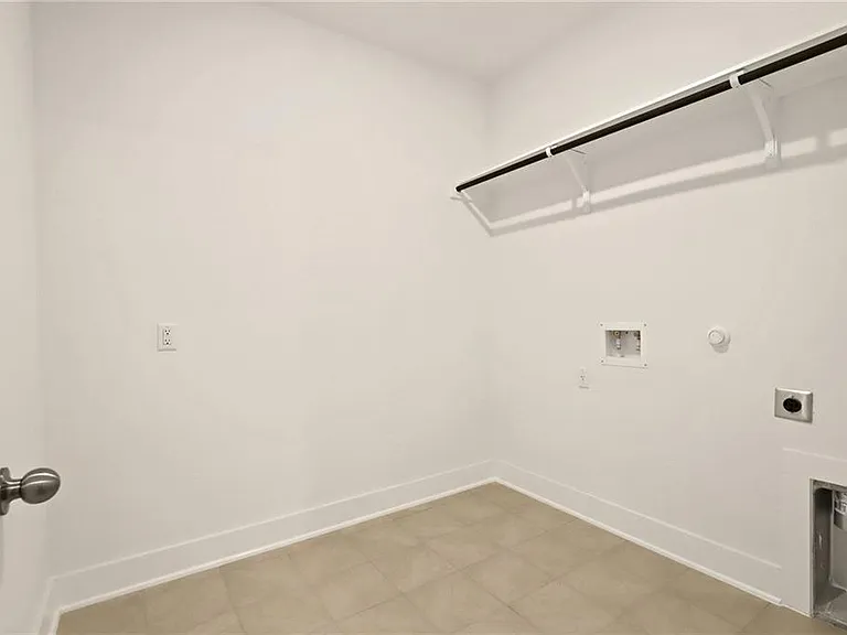 1821 Donetto Dr — Photo 19