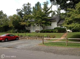 216 Maple St, Middleburg, VA 20117