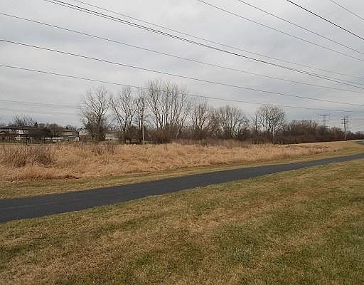 3rd image of 13904 S Catherine Ct
