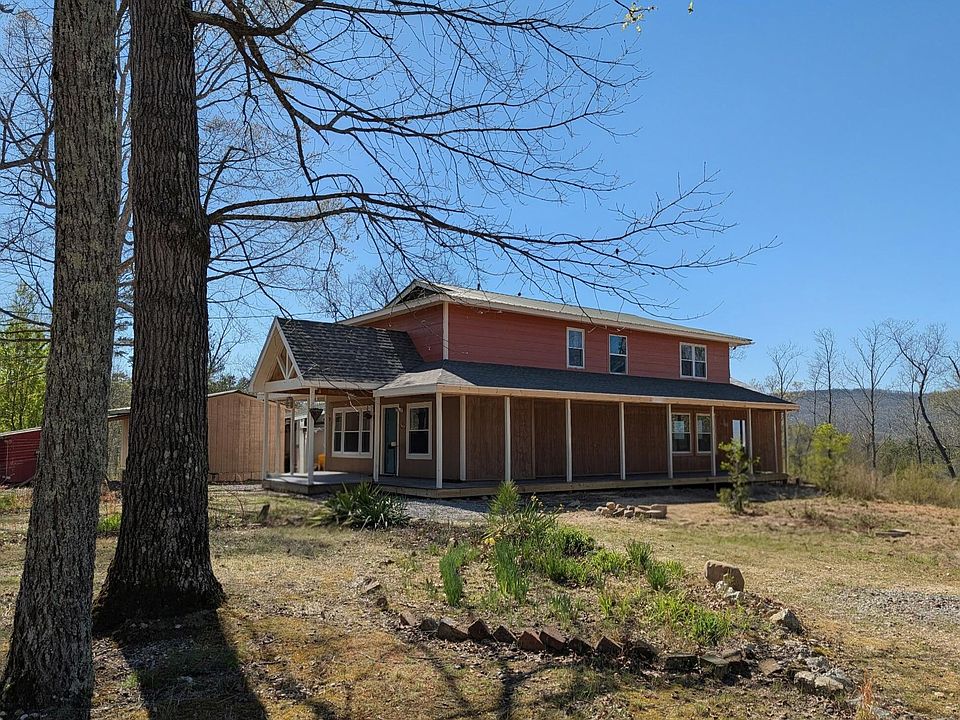 1st image of 421 Dogwood Ln