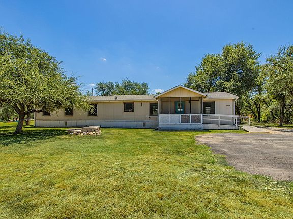2nd image of 1808 Falcon Oaks Dr