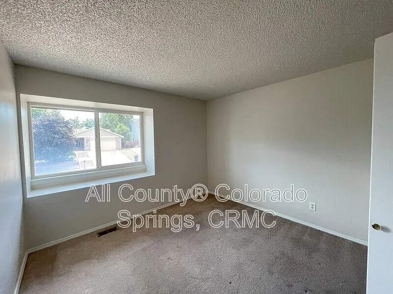3410 Marble Ter — Photo 18