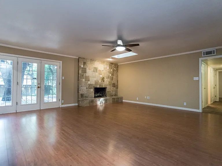 4225 Reaumur Dr — Photo 14