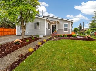 9237 31st Pl SW, Seattle, WA 98126