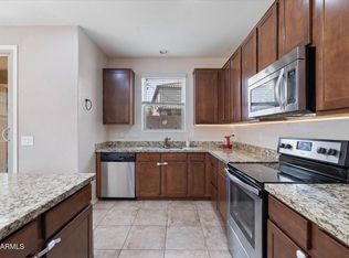 3323 E Roland St, Mesa, AZ 85213