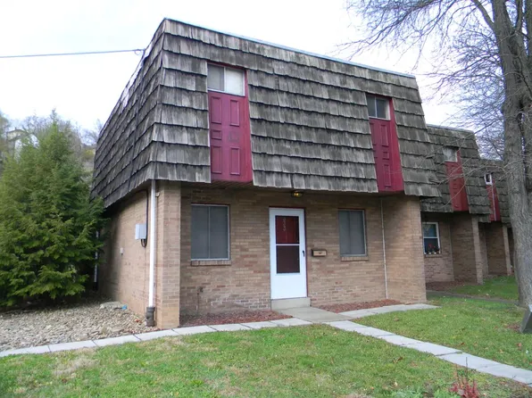 333 Thompson St, Turtle Creek, PA 15145