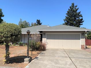 650 Los Ninos Way, Los Altos, CA 94022