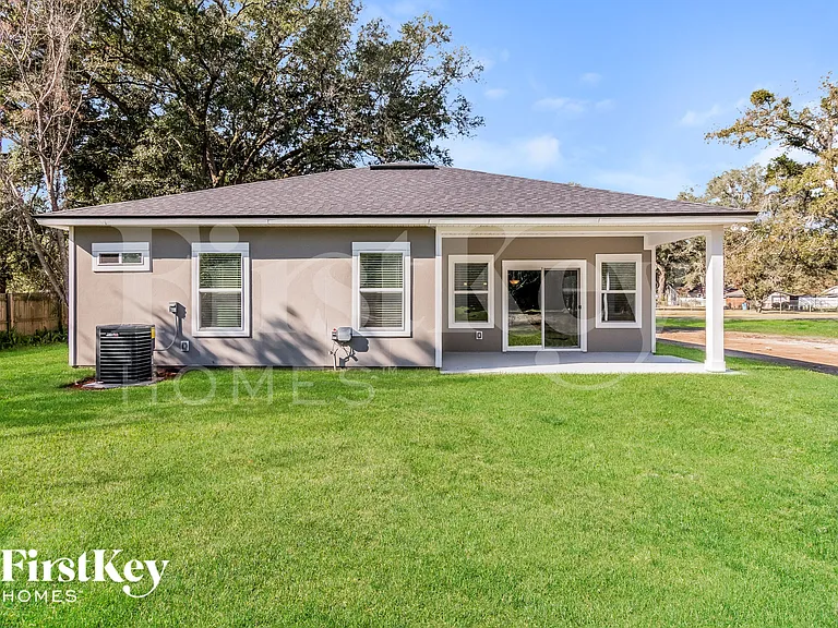 3241 Bowden Rd S — Photo 15