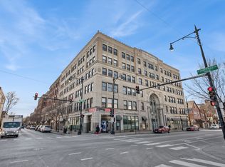 3150 N Sheffield Ave APT 410, Chicago, IL 60657