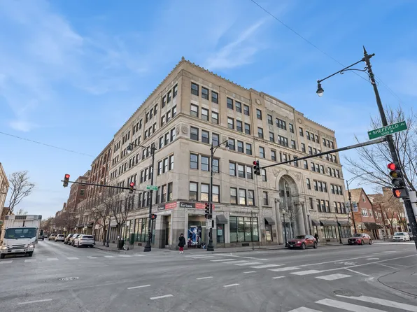 3150 N Sheffield Ave APT 410, Chicago, IL 60657
