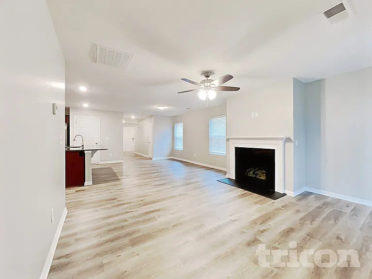 1059 Summerlin Trl — Photo 6